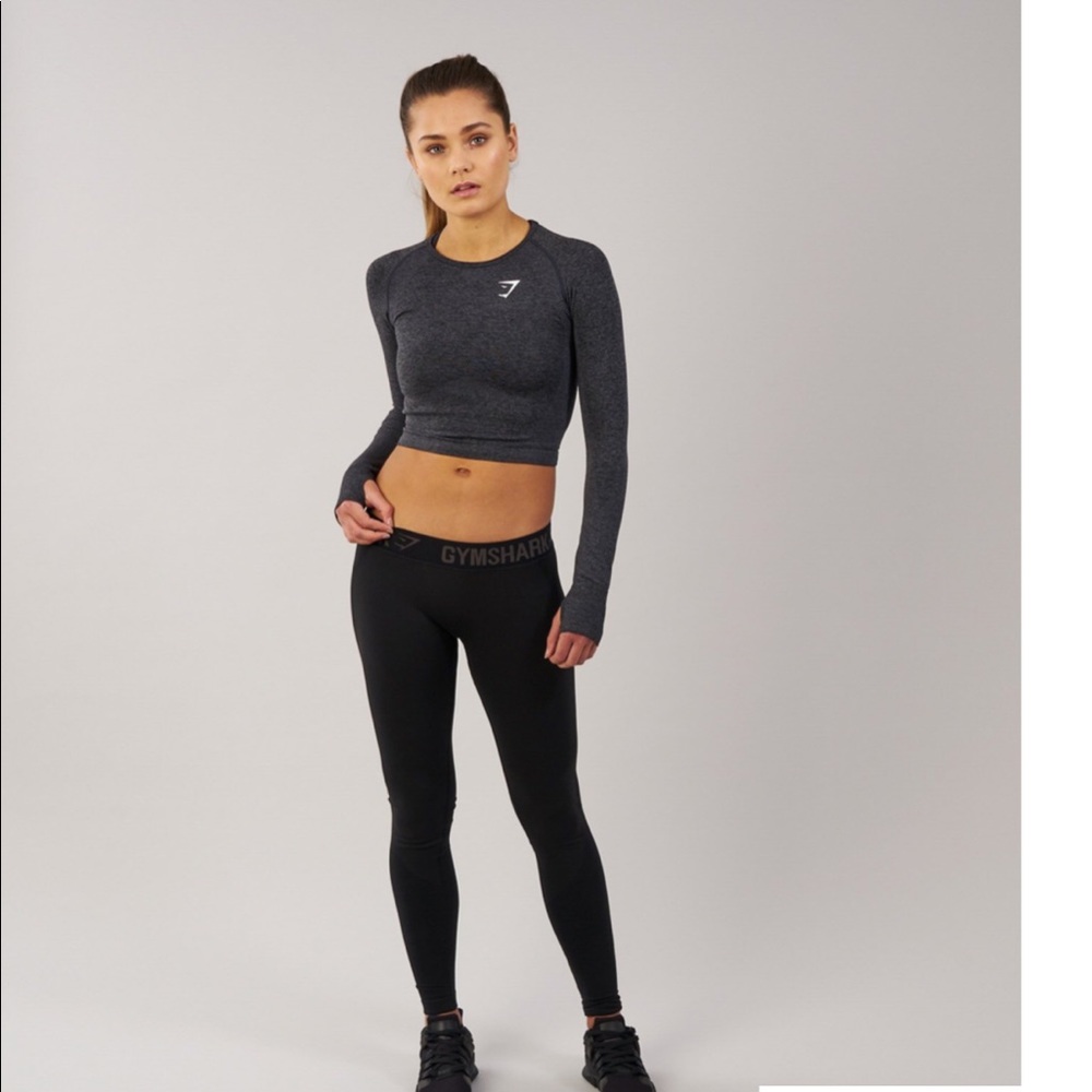 Gym shark leggings